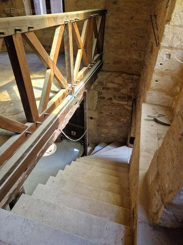 Escalier de pierre - Maison à LE BUGUE