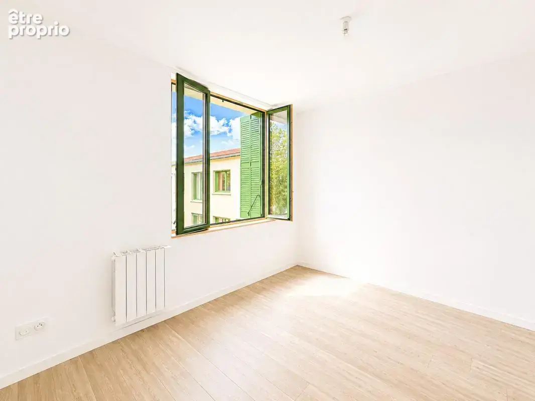 T3 familial avec terrasse et balcon dans résidence entièrement rénovée - photo 4