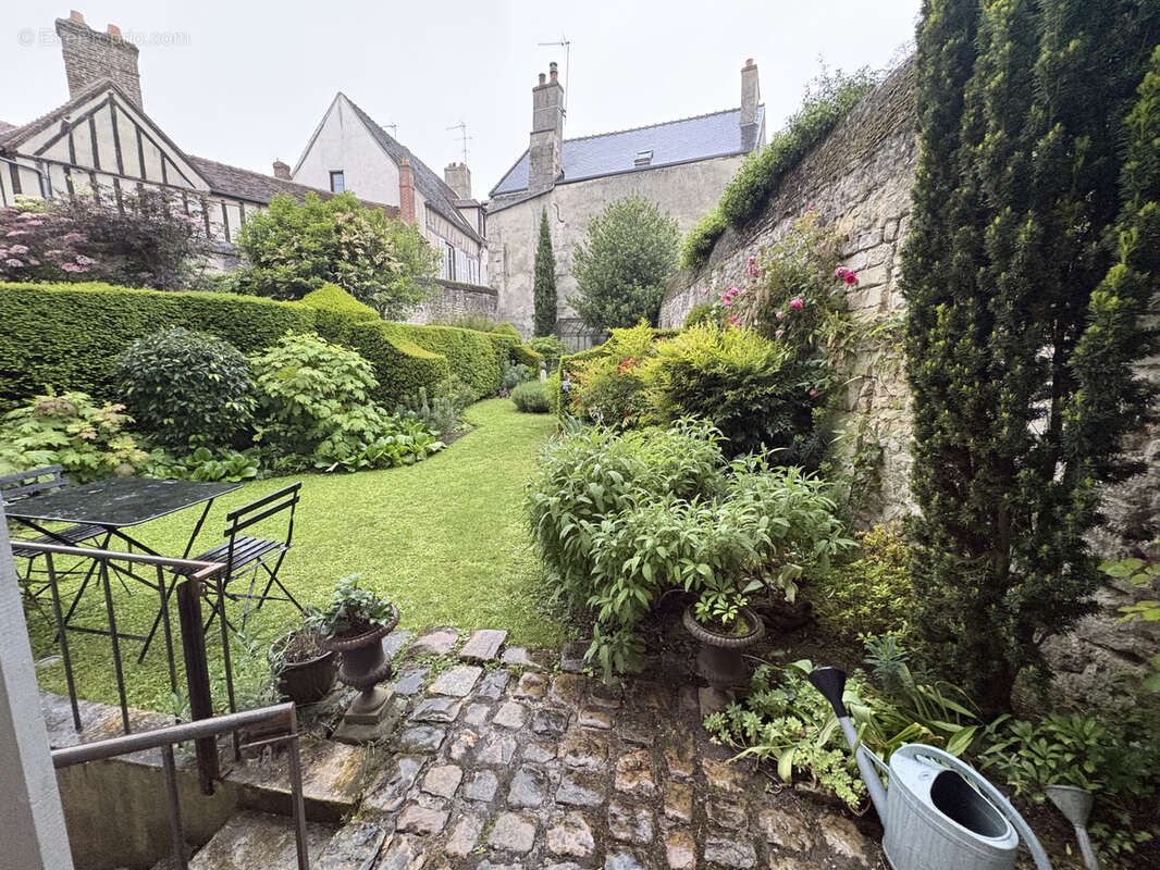 Maison à SENLIS