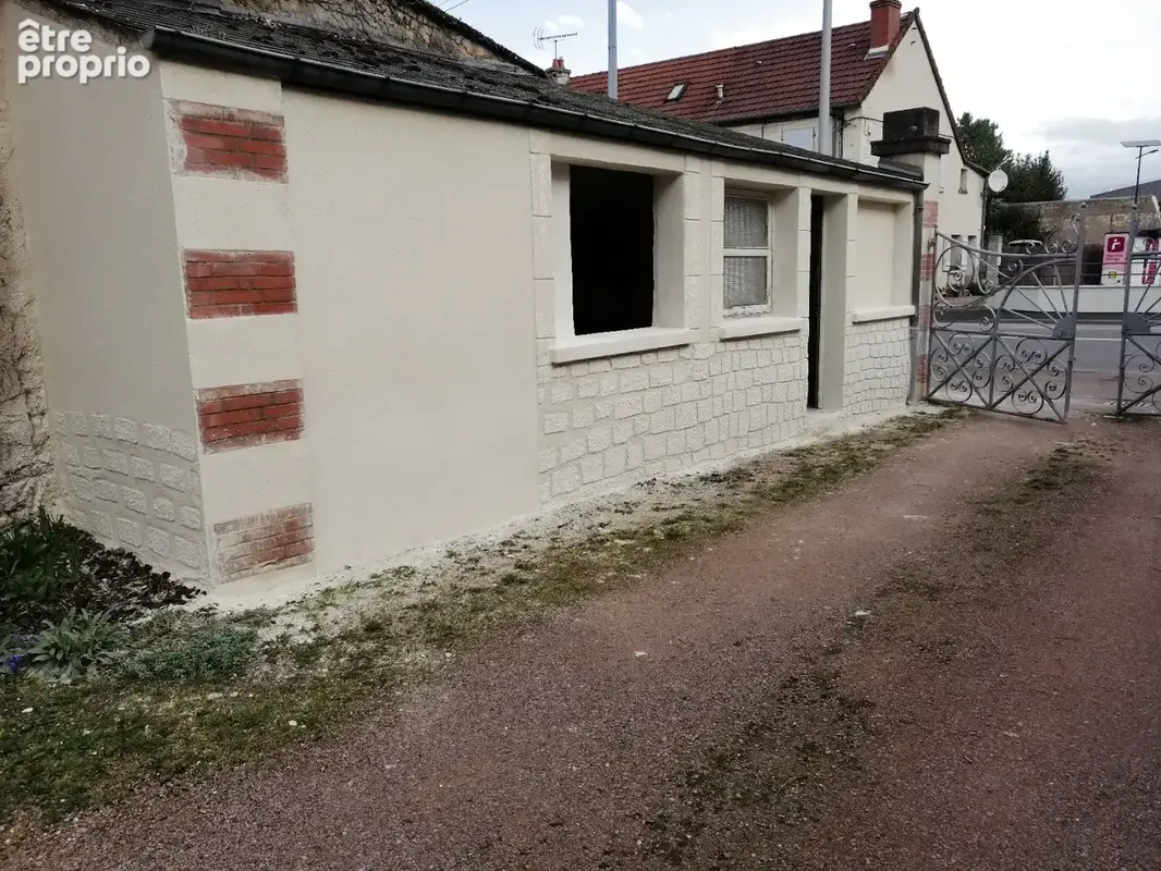 Nevers petite maison avec meubles, parking - photo 10