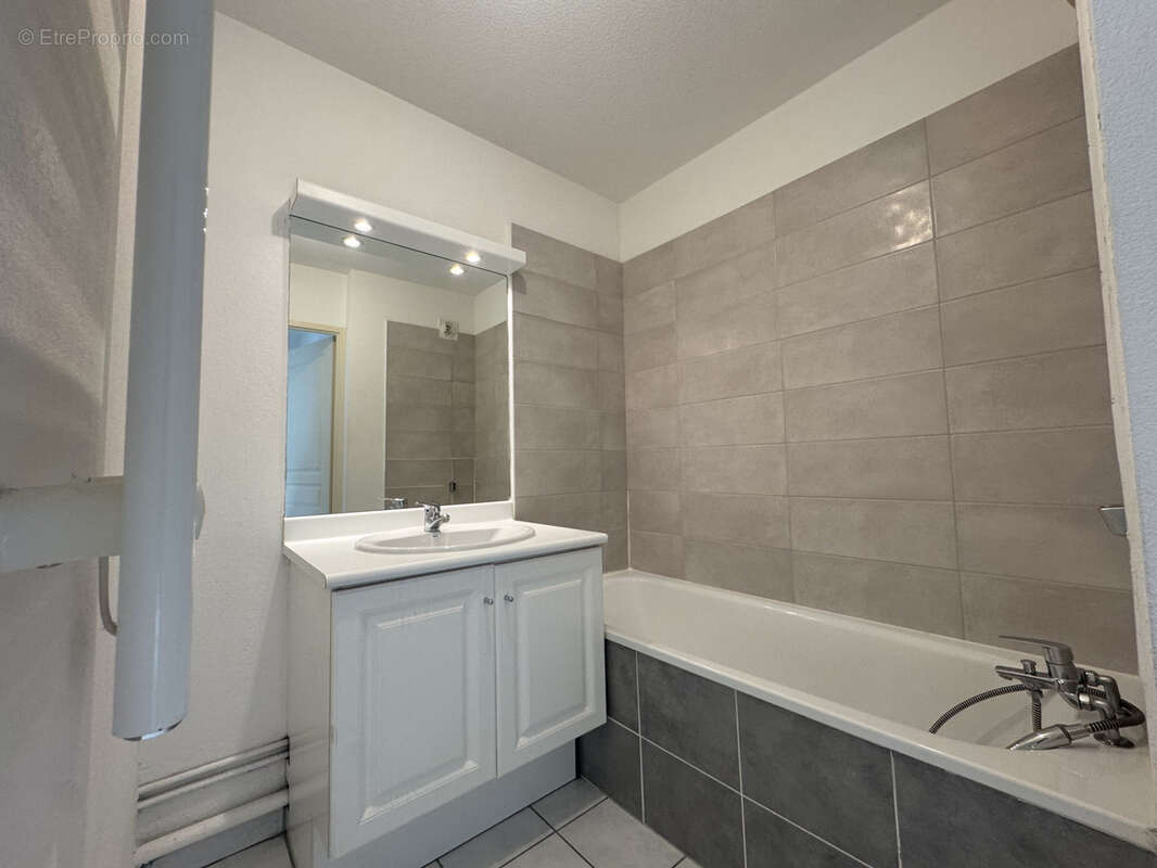 Appartement à BEZIERS