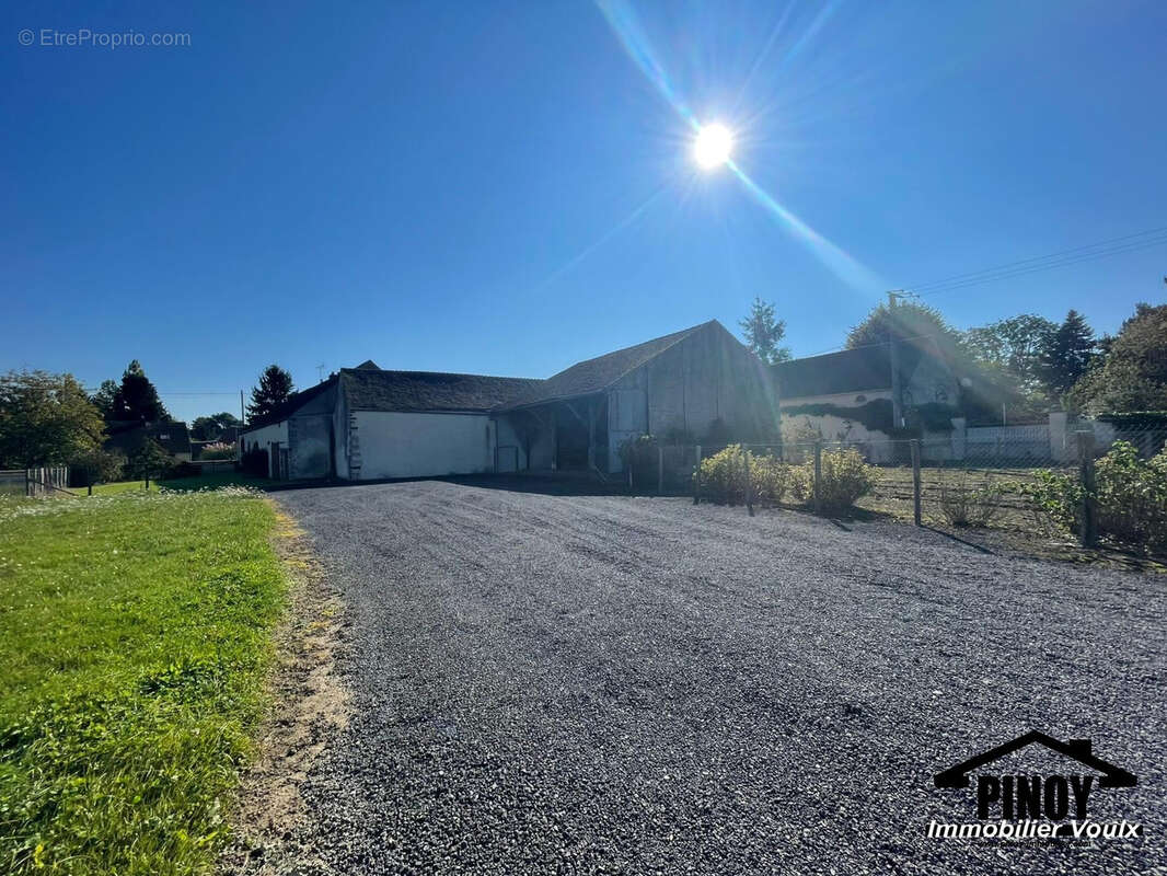 Maison à LORREZ-LE-BOCAGE-PREAUX