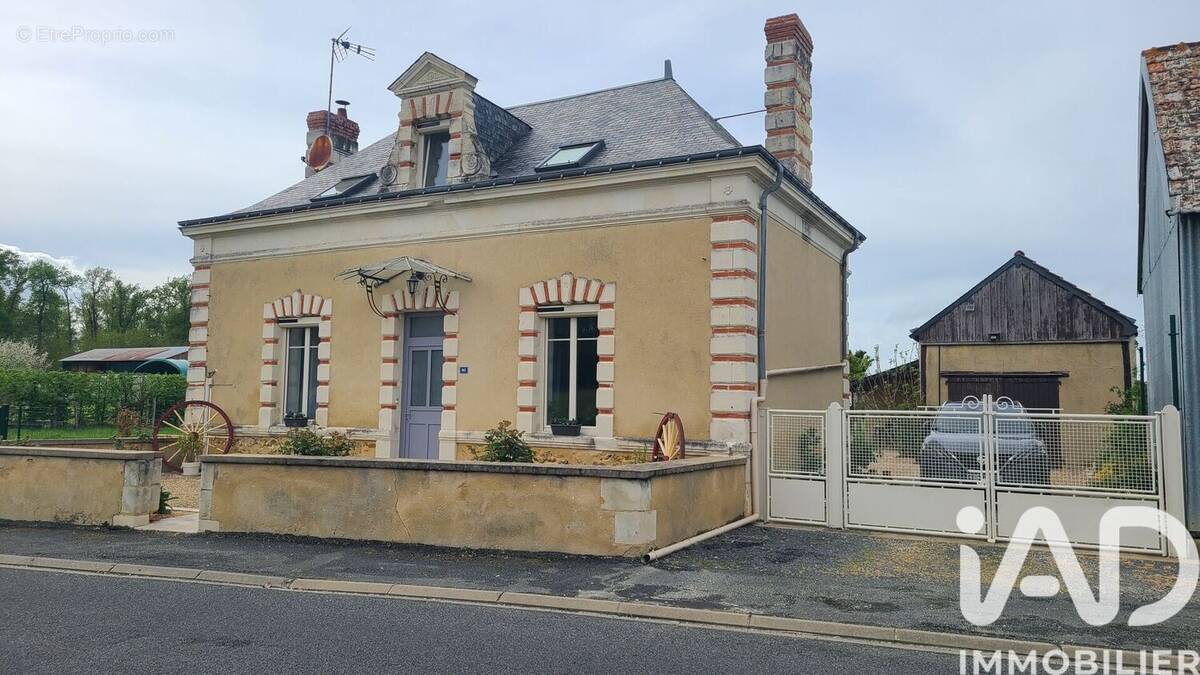 Photo 1 - Maison à COURLEON