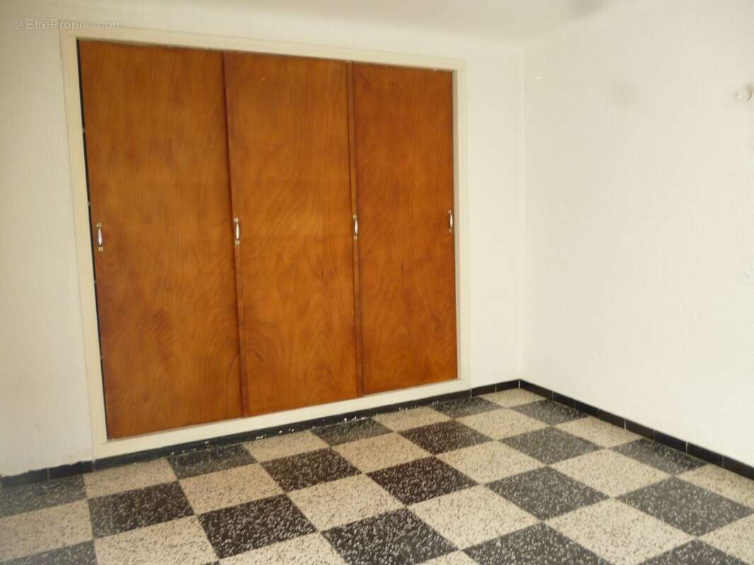 Maison à CORNEILHAN