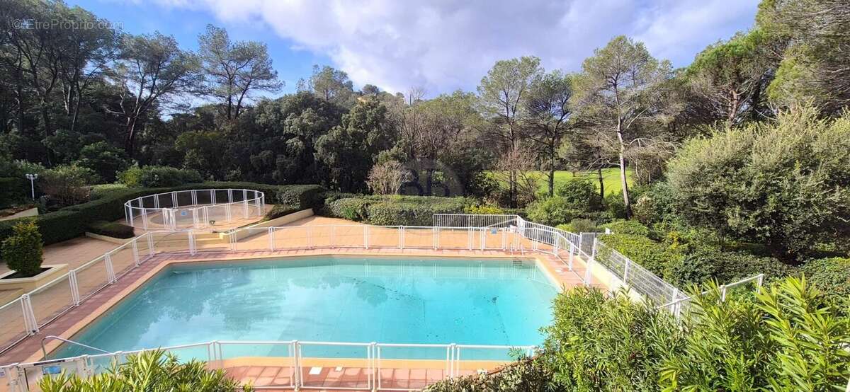 Appartement à SAINT-RAPHAEL