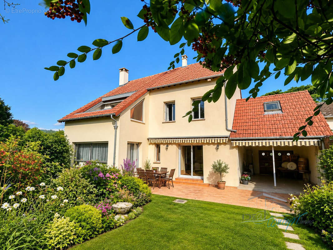 Maison à JANVILLE-SUR-JUINE