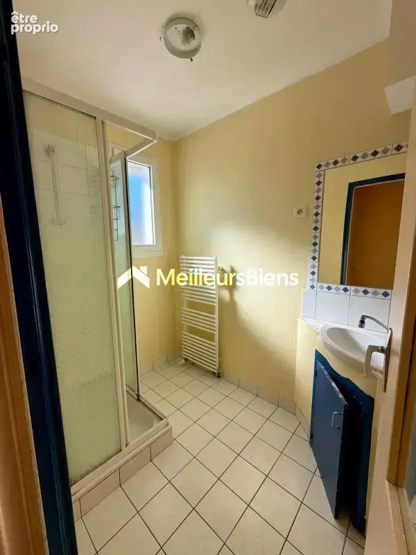 MONTSÛRS – Maison de 133 m² avec logement indépendant, jardin clos et DPE C - photo 7