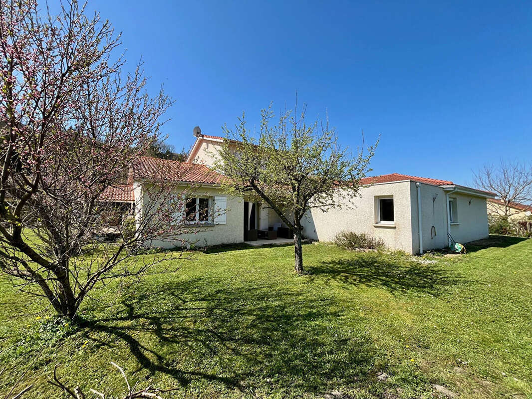 Maison à BOURGOIN-JALLIEU