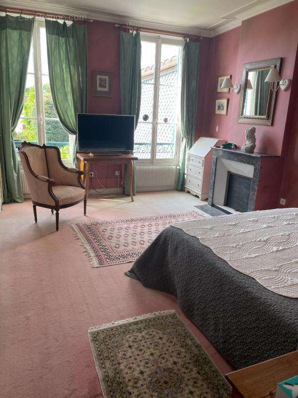 Maison à NOGENT-LE-ROI
