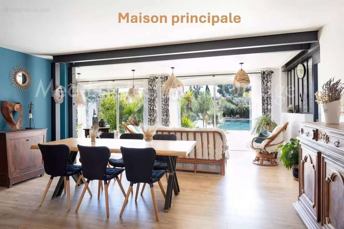 Maison à GRIMAUD