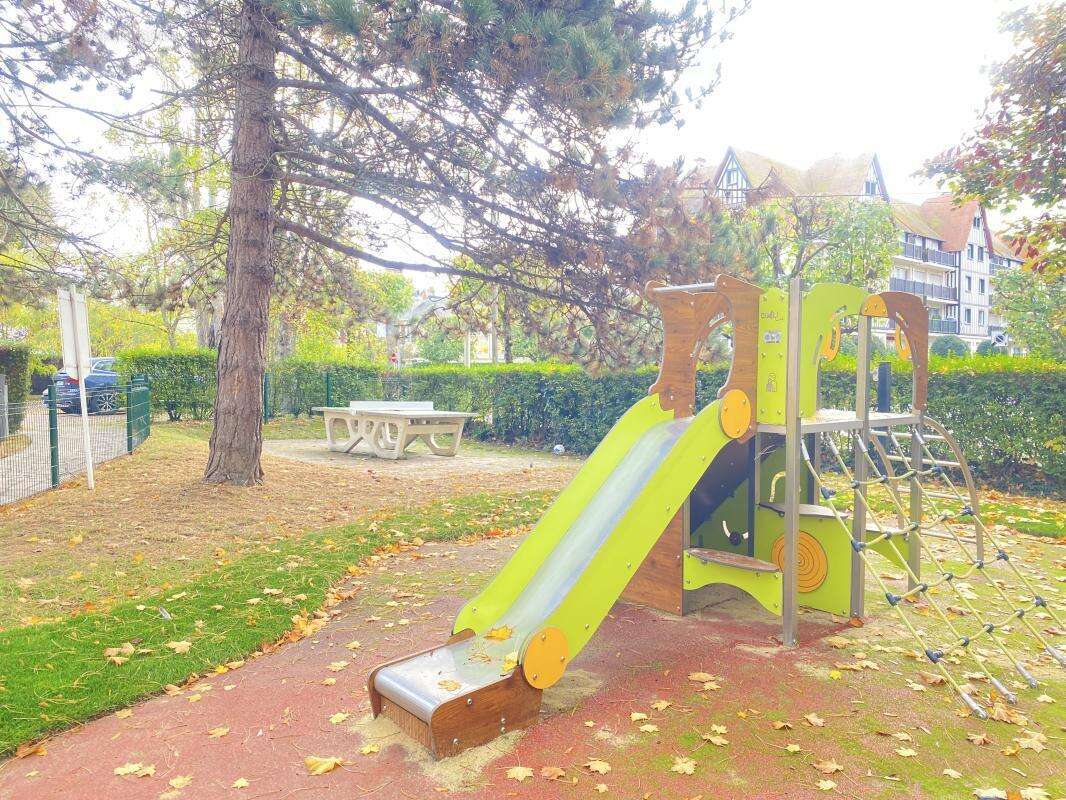 Appartement à DEAUVILLE