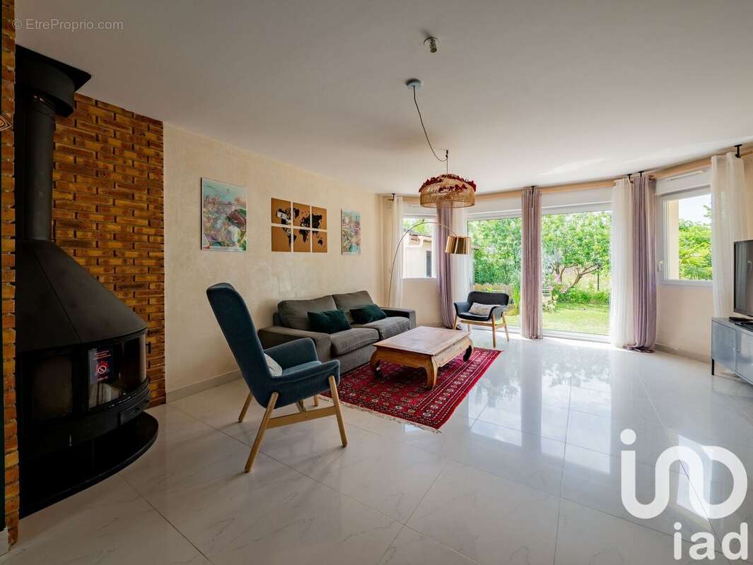 Photo 5 - Maison à MITRY-MORY