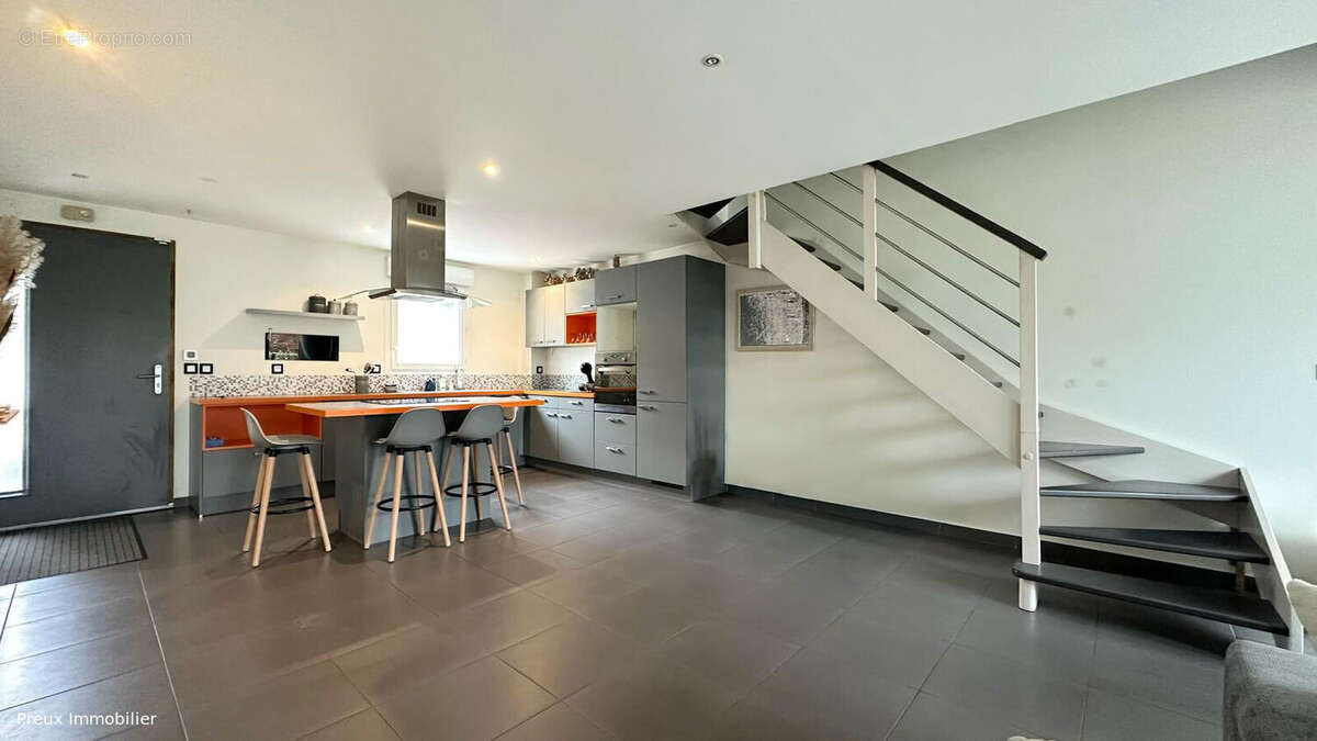 Maison à HERY-SUR-ALBY