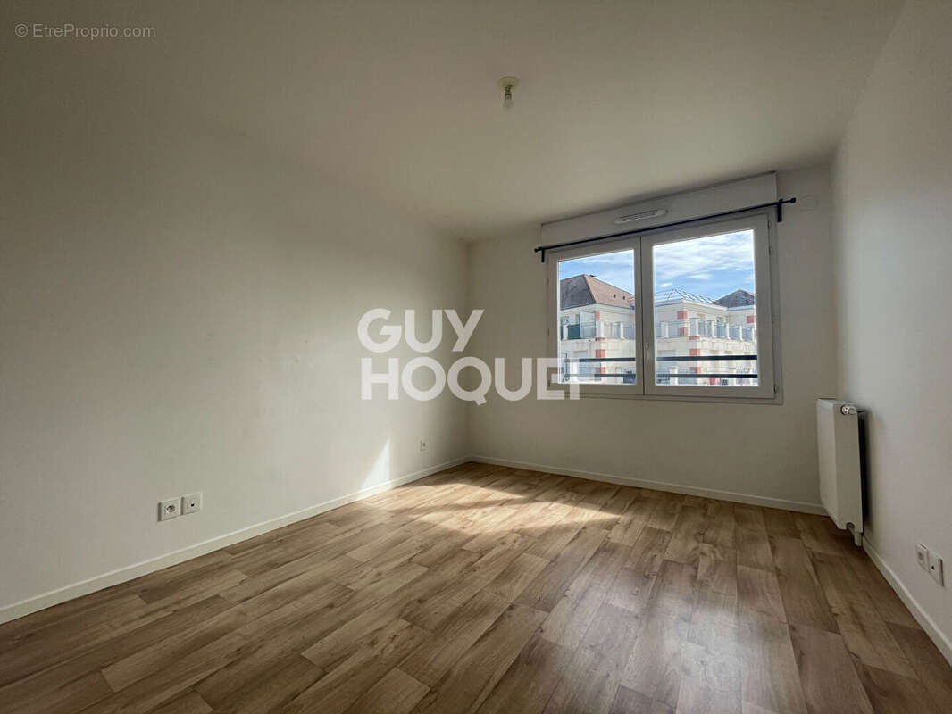 Appartement à OZOIR-LA-FERRIERE