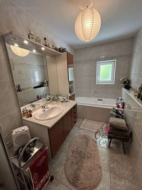 Maison à CHANTELOUP-LES-BOIS