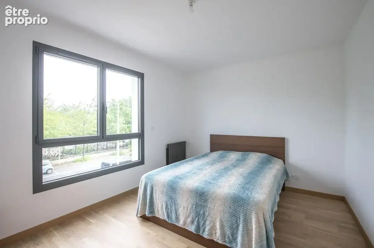 Maison 220 m² à Nanterre  - photo 8