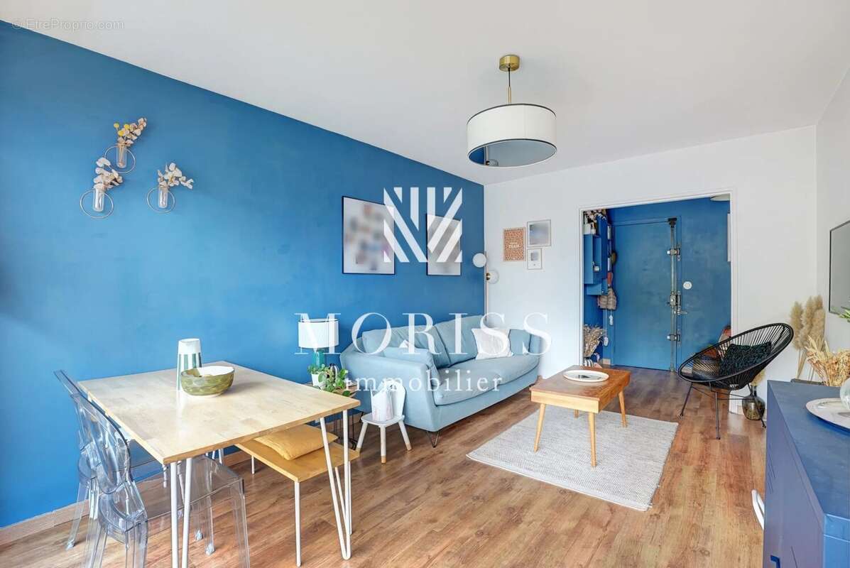 Appartement à PARIS-18E