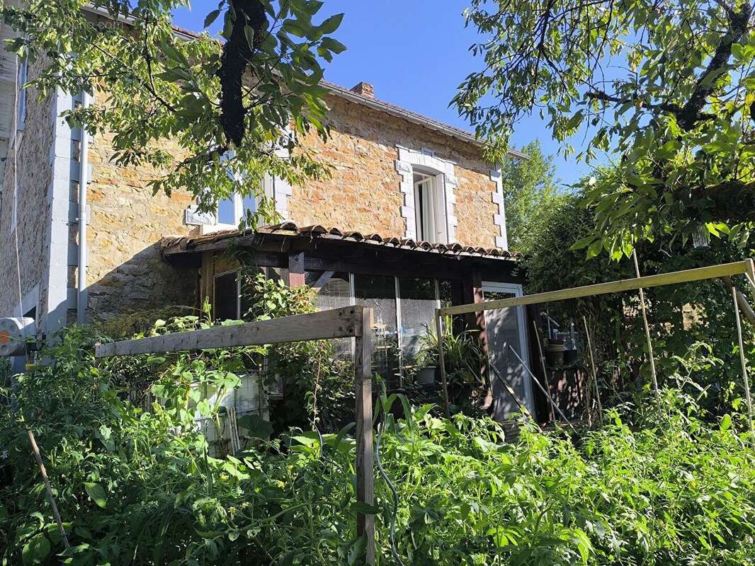 Maison Capdenac-gare 5 pièce(s) 115 m2 - photo 2