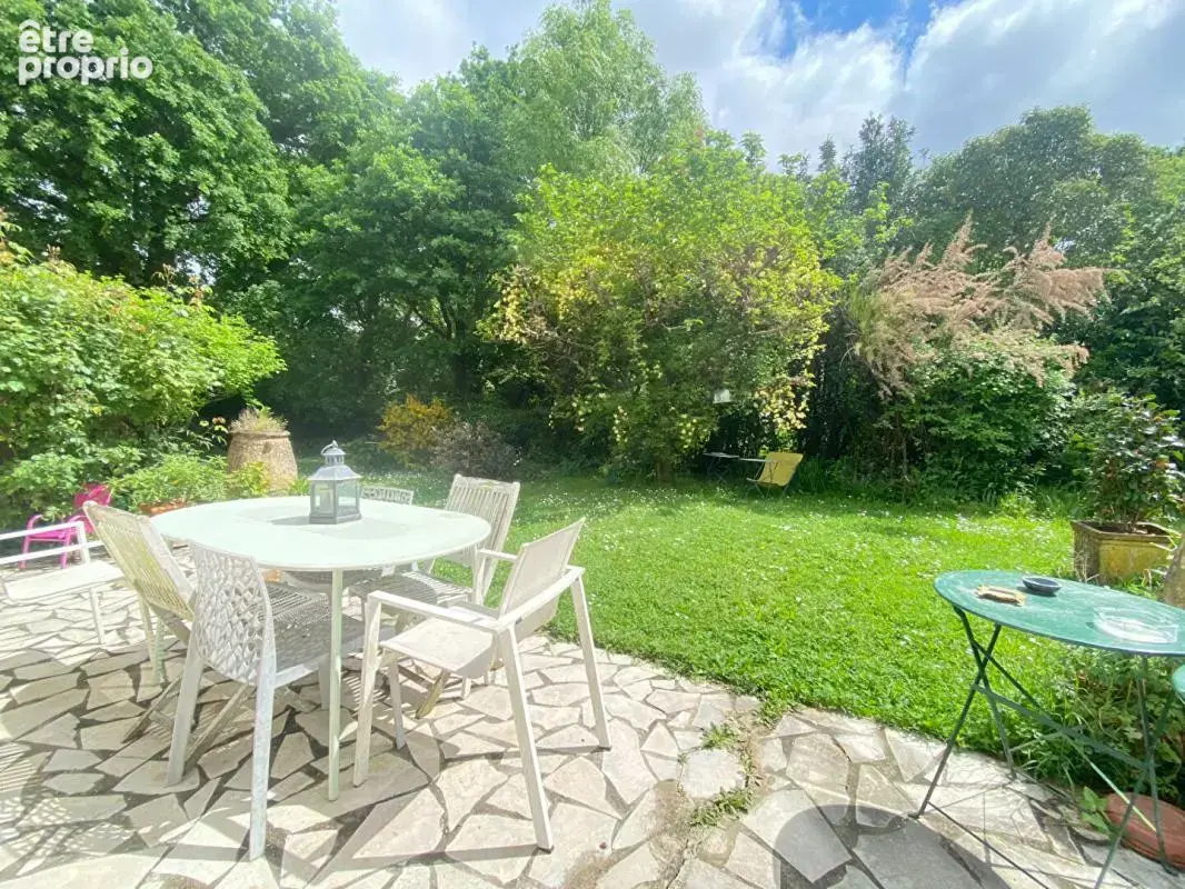 Belle maison de 4 ch sur magnifique jardin dans un quartier résidentiel d'Eysines, intra rocade 210 m2 - photo 13