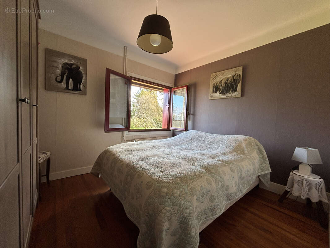 Maison 95 m² à Les Essarts  - photo 10