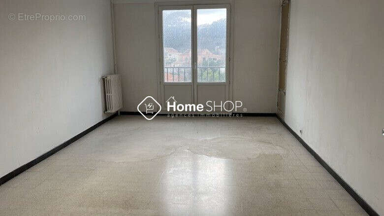 Appartement à SEPTEMES-LES-VALLONS
