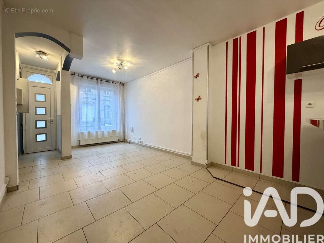 Photo 3 - Maison à SAINT-QUENTIN