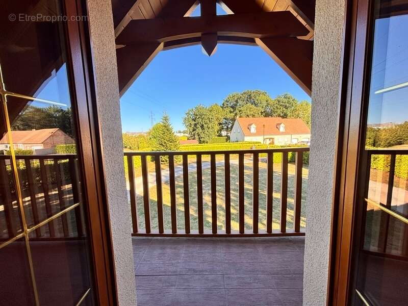 Maison de 167 m² - 3 chambres - Terrain clos de 1500 m² - Au calme à DRACY-le-FORT - photo 9