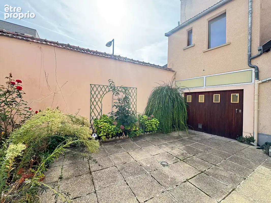 Appartement 3 pièces 72 m2 avec Terrasse et jardinet - Reims Cernay - photo 2