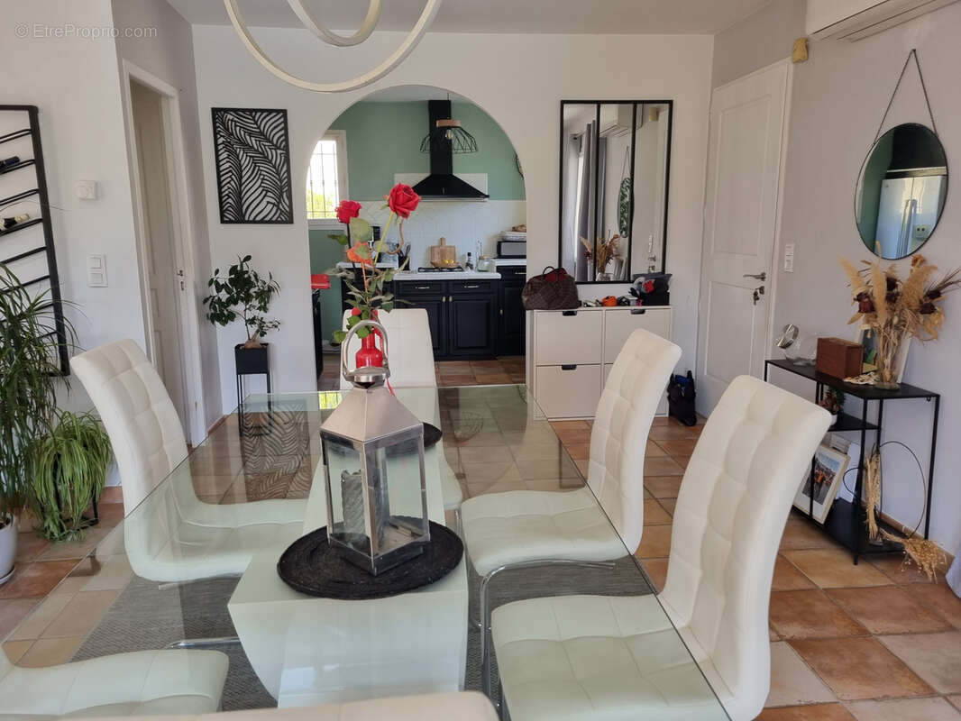 Maison à MALLEMOISSON