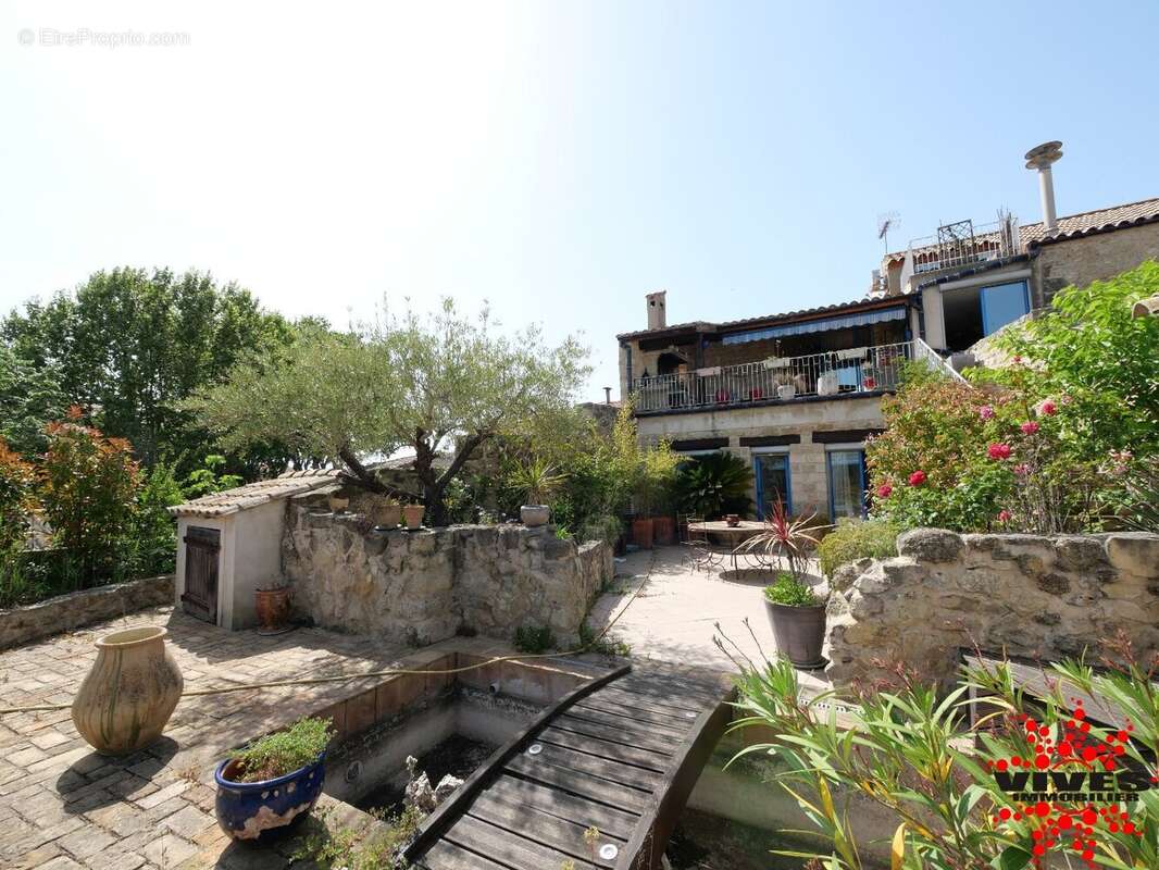 Maison à CAPESTANG