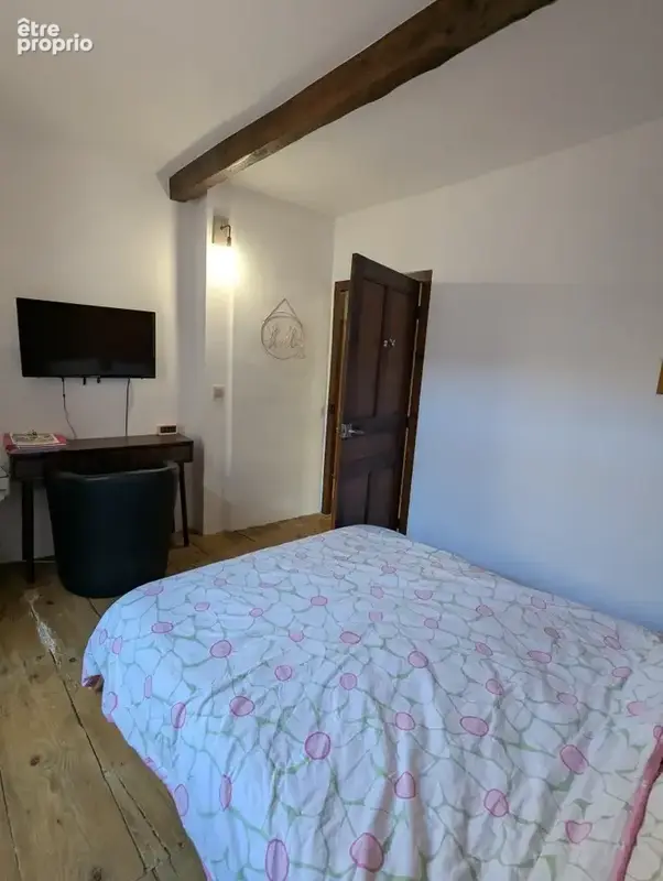 Maison de village 2 chambres et VASTE REMISE - photo 8