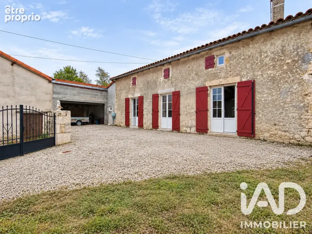 Photo 1 - Maison à SAINT-LAURENT-DE-CERIS
