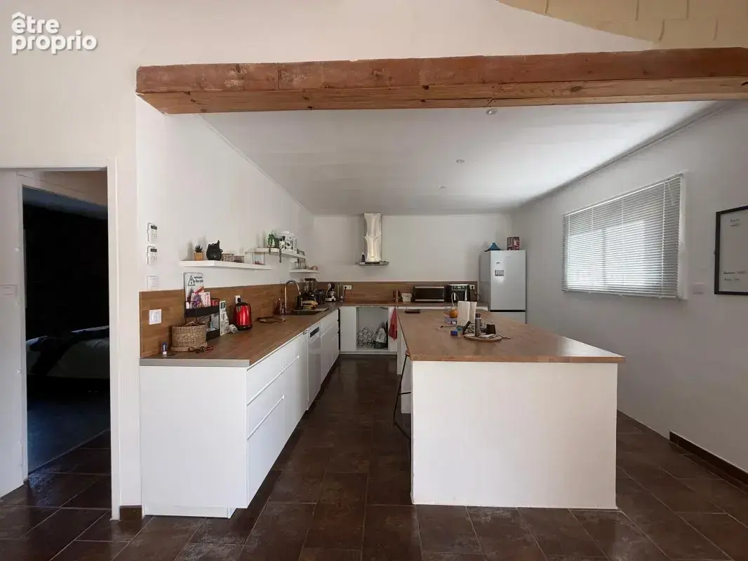 Villa de plain-pied avec jardin, piscinable et sans vis-à-vis – nizas - photo 4