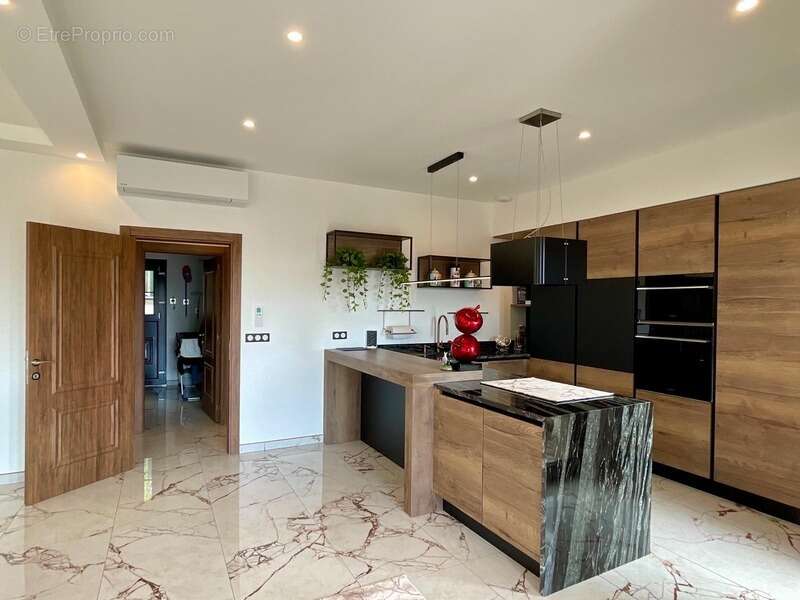 Maison à SAINT-JEAN-DE-GONVILLE