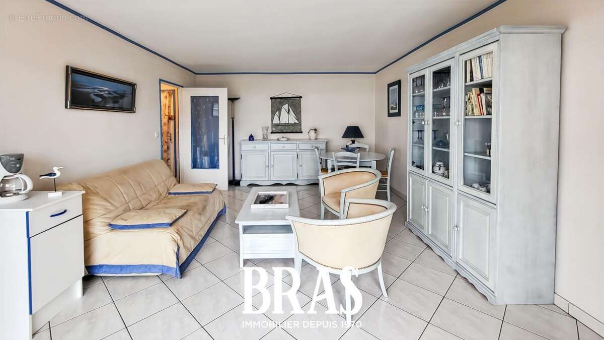 Appartement à LE POULIGUEN