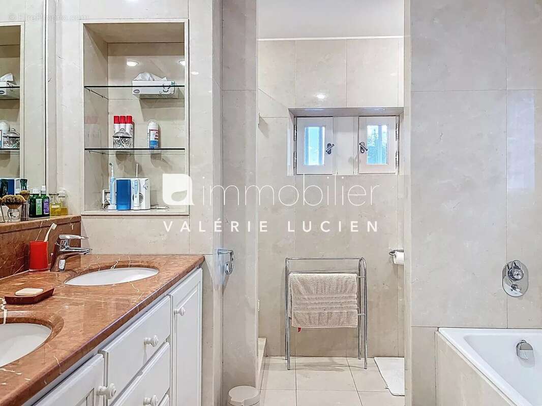 Maison à vendre à Saint-Rémy-de-Provence – Quartier recherché - photo 13