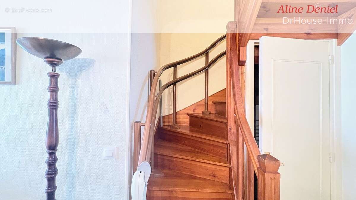 Maison à CERISY-LA-SALLE