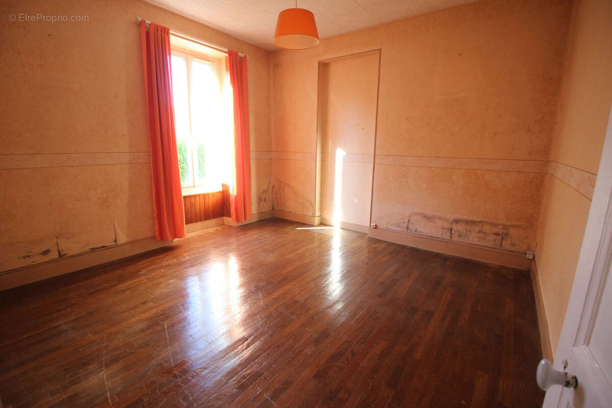 Appartement à NUITS-SAINT-GEORGES