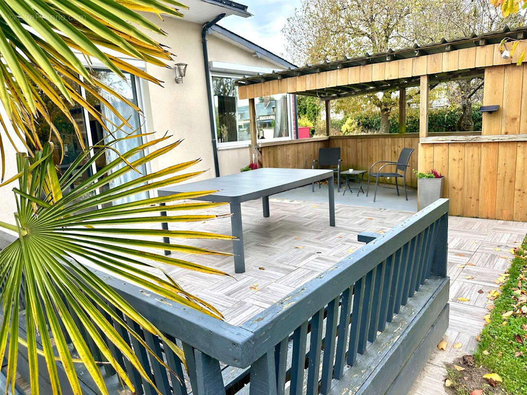 Maison à LA FEUILLIE