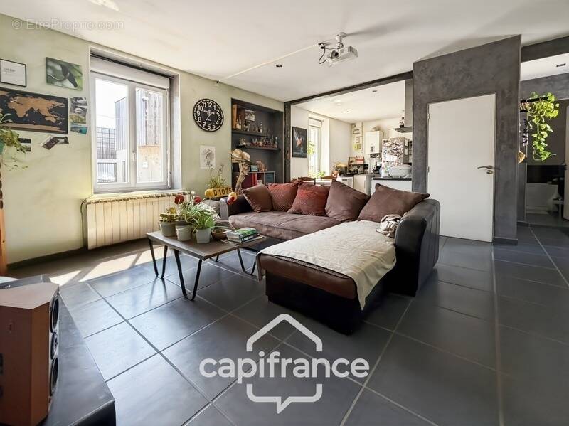 Appartement à GIVORS