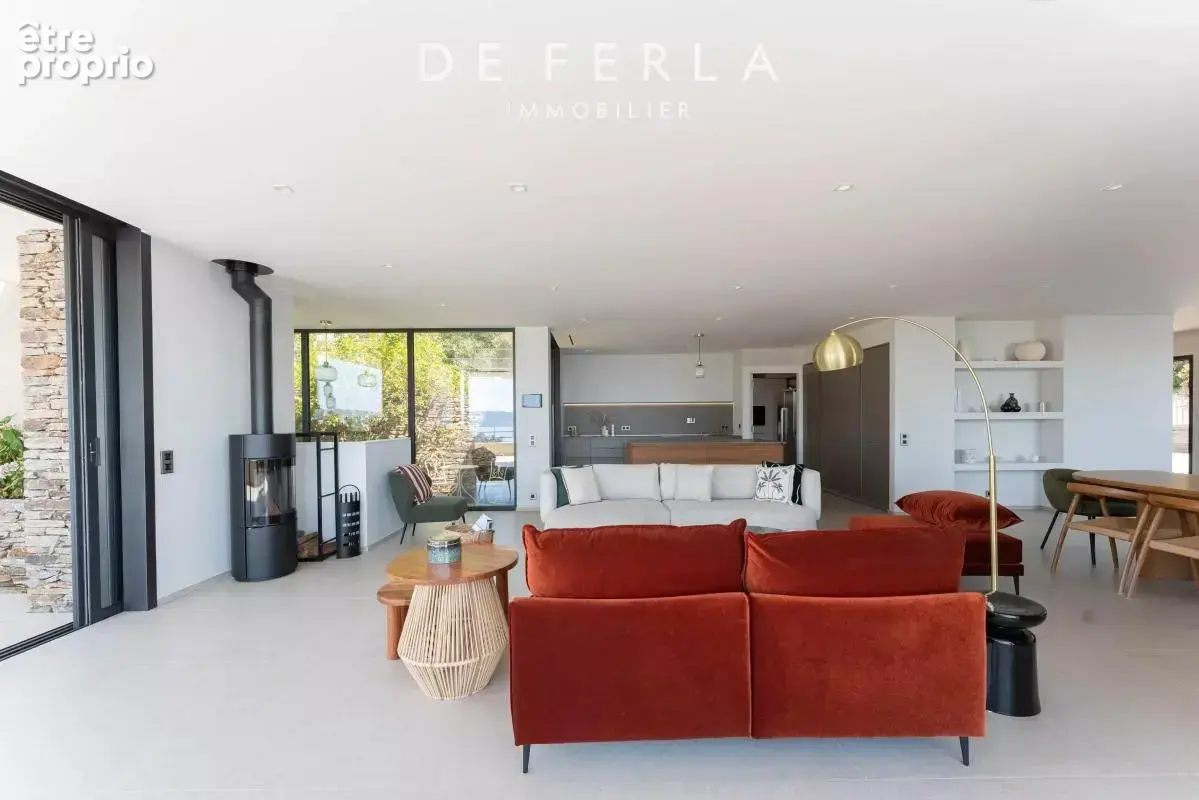 Lavandou - Villa contemporaine 2024 avec vue mer panoramique – À quelques pas de la plage - photo 10