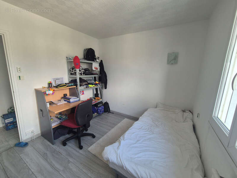 Appartement à LE PONT-DE-CLAIX