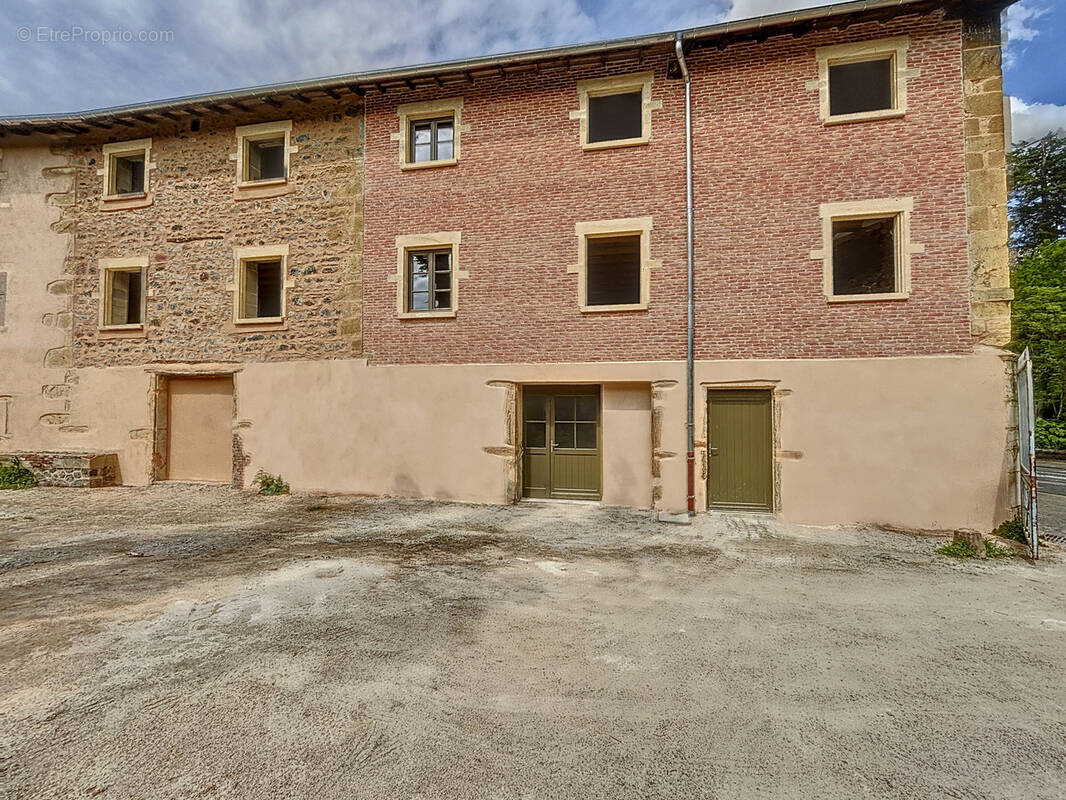 Appartement à SAIN-BEL