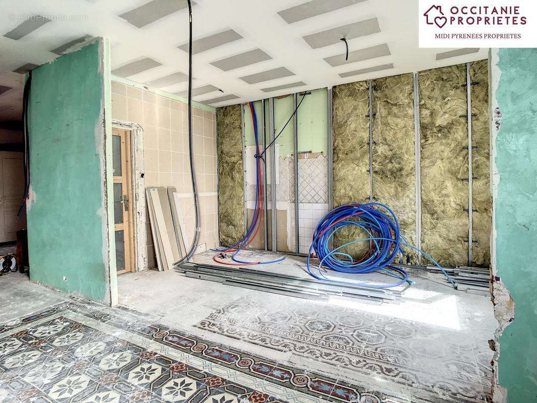 Commerce à CASTELNAUDARY