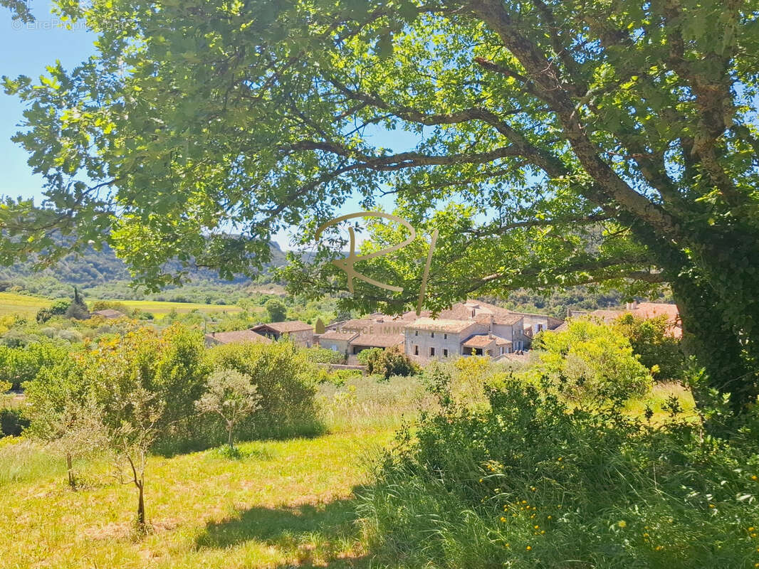 Maison à VALLON-PONT-D'ARC