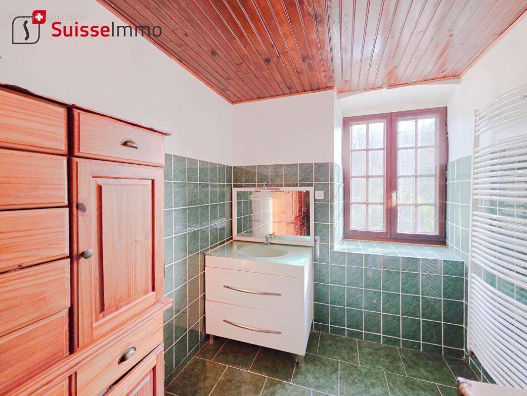 Maison à COURCHATON