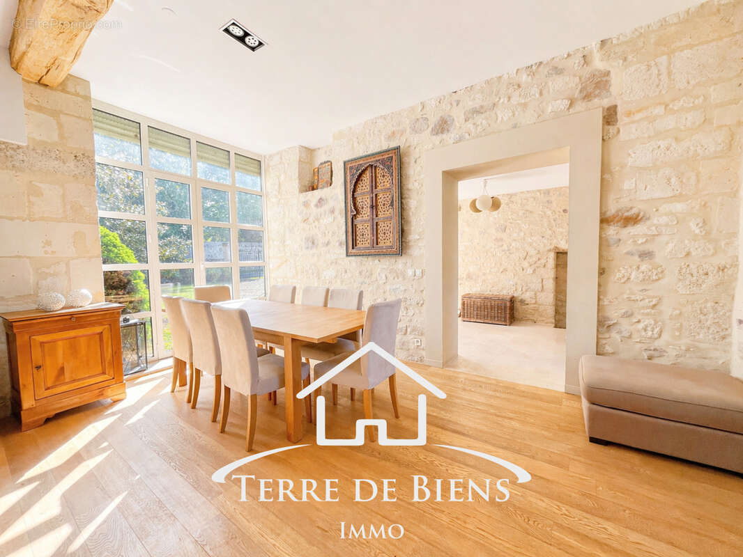 Maison à VILLERS-HELON