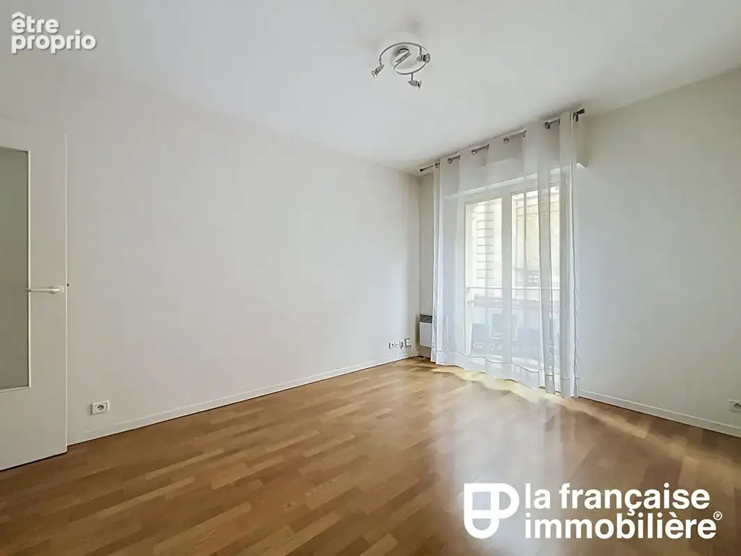 Appartement Rennes - Centre-ville - Les Halles - 2 pièces - 34.33 m² - photo 3