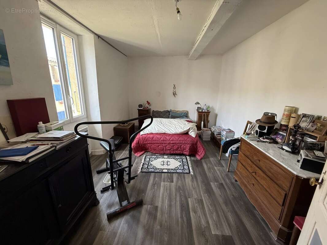 Appartement de Type T3 de 73m2 habitables sur 2 niveaux avec 1 Garage indépendant - photo 5