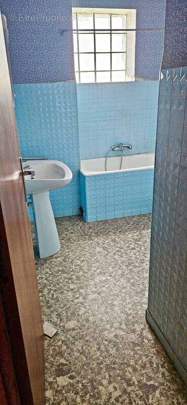 Appartement à BRUE-AURIAC